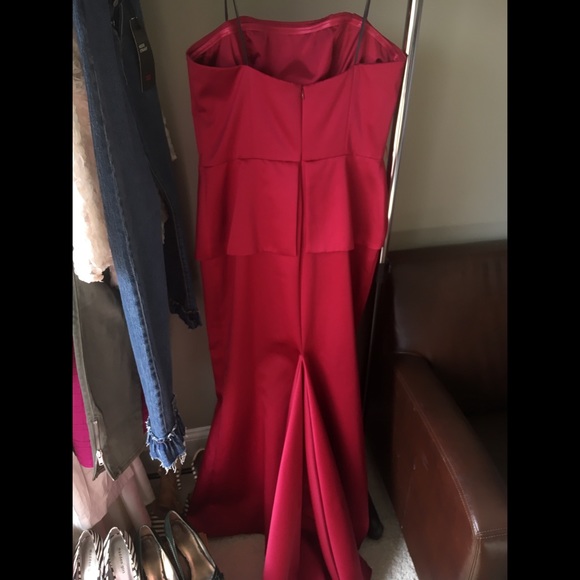 Deep Red Evening Gown - Picture 2 of 5